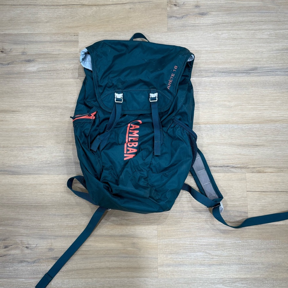 Camelbak Arete 18 backpack